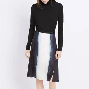 VINCE. Women's Vertical Tie-Dye Print Pleated Skirt Size 12